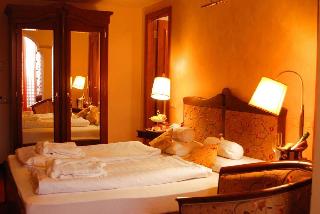 Amira Boutique Hotel Heviz Wellness & Spa Стая снимка