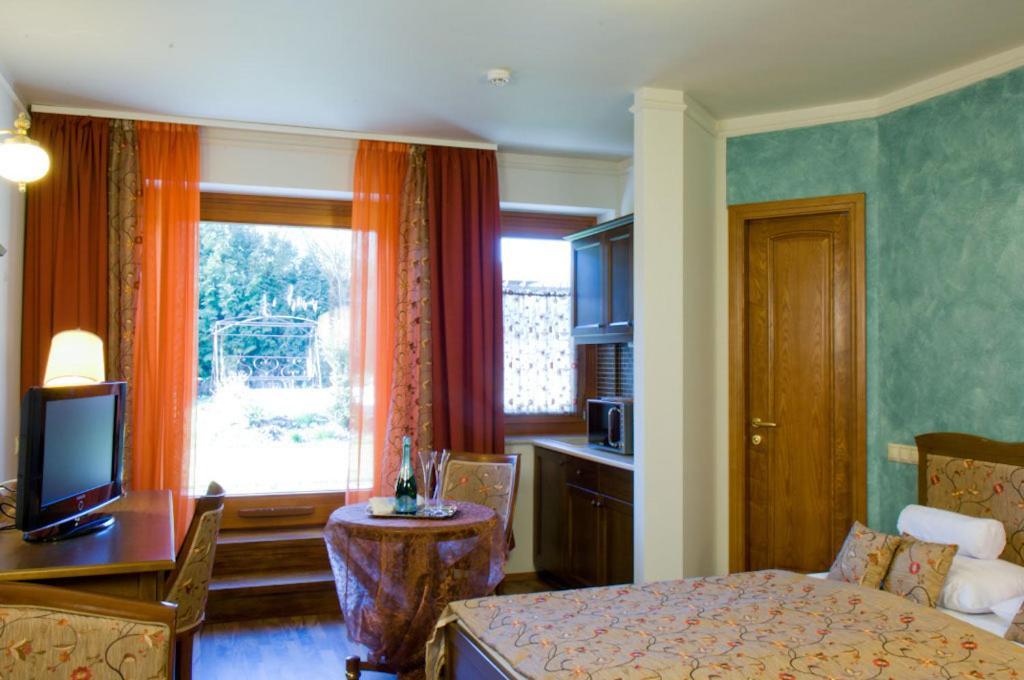 Amira Boutique Hotel Heviz Wellness & Spa Екстериор снимка