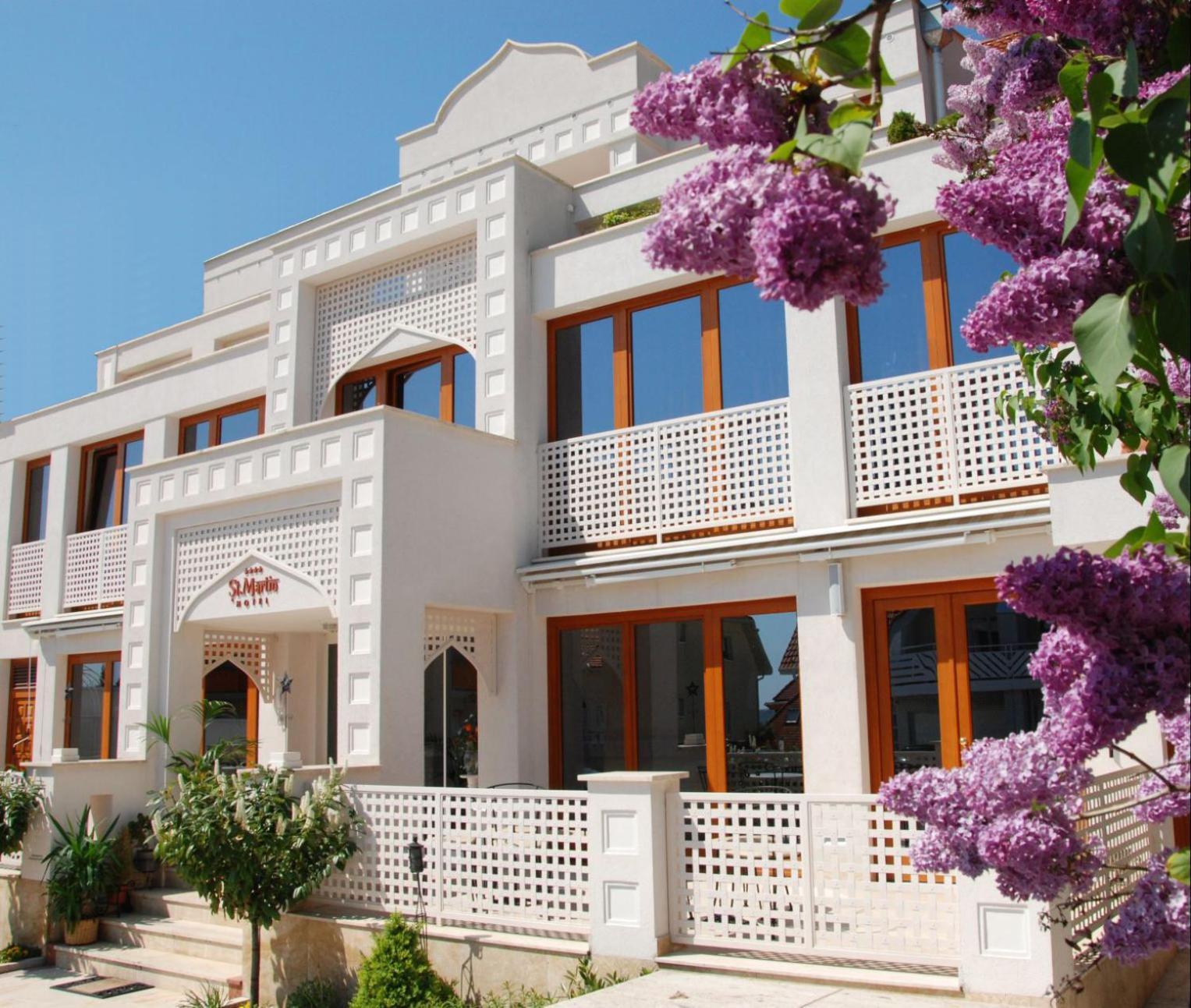 Amira Boutique Hotel Heviz Wellness & Spa Екстериор снимка