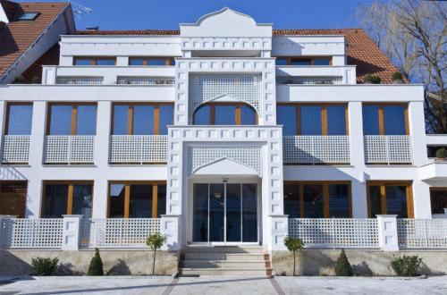 Amira Boutique Hotel Heviz Wellness & Spa Екстериор снимка